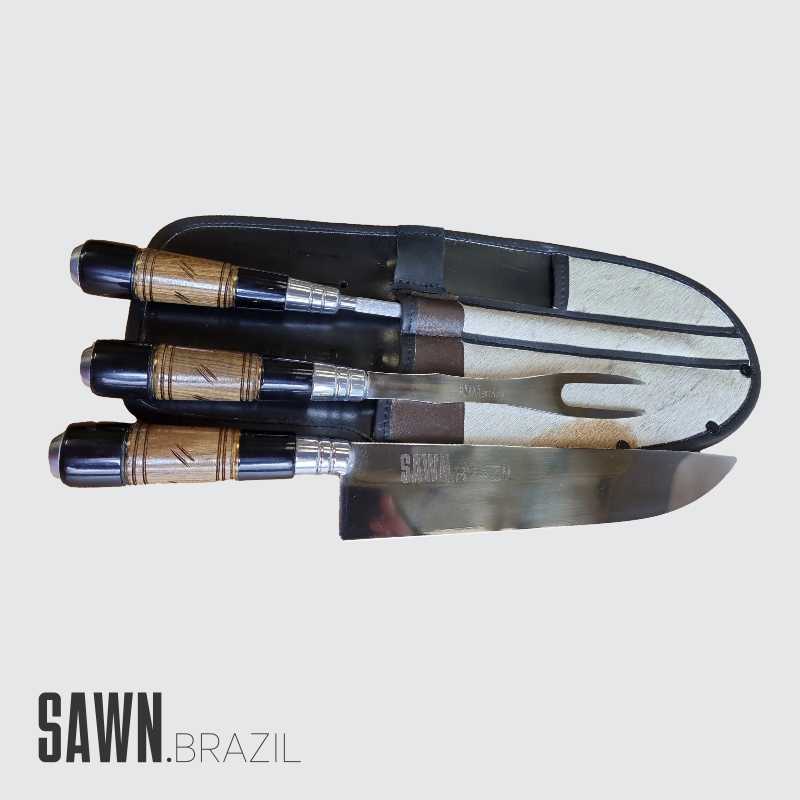 Horn and Wood Handle with White Leather & Hide Case