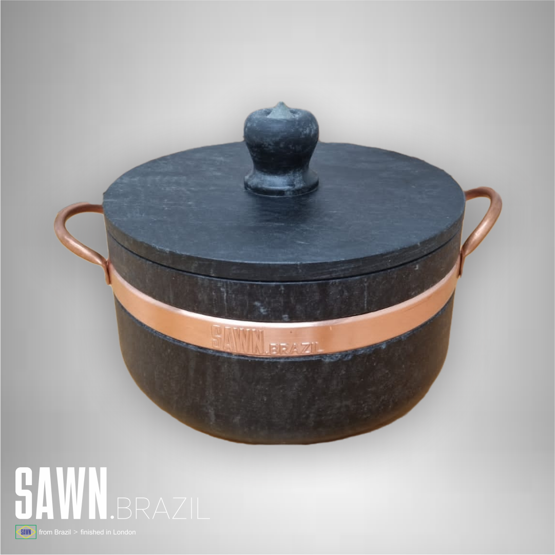 4 liter Brazilian Home Soapstone pot - Whisk